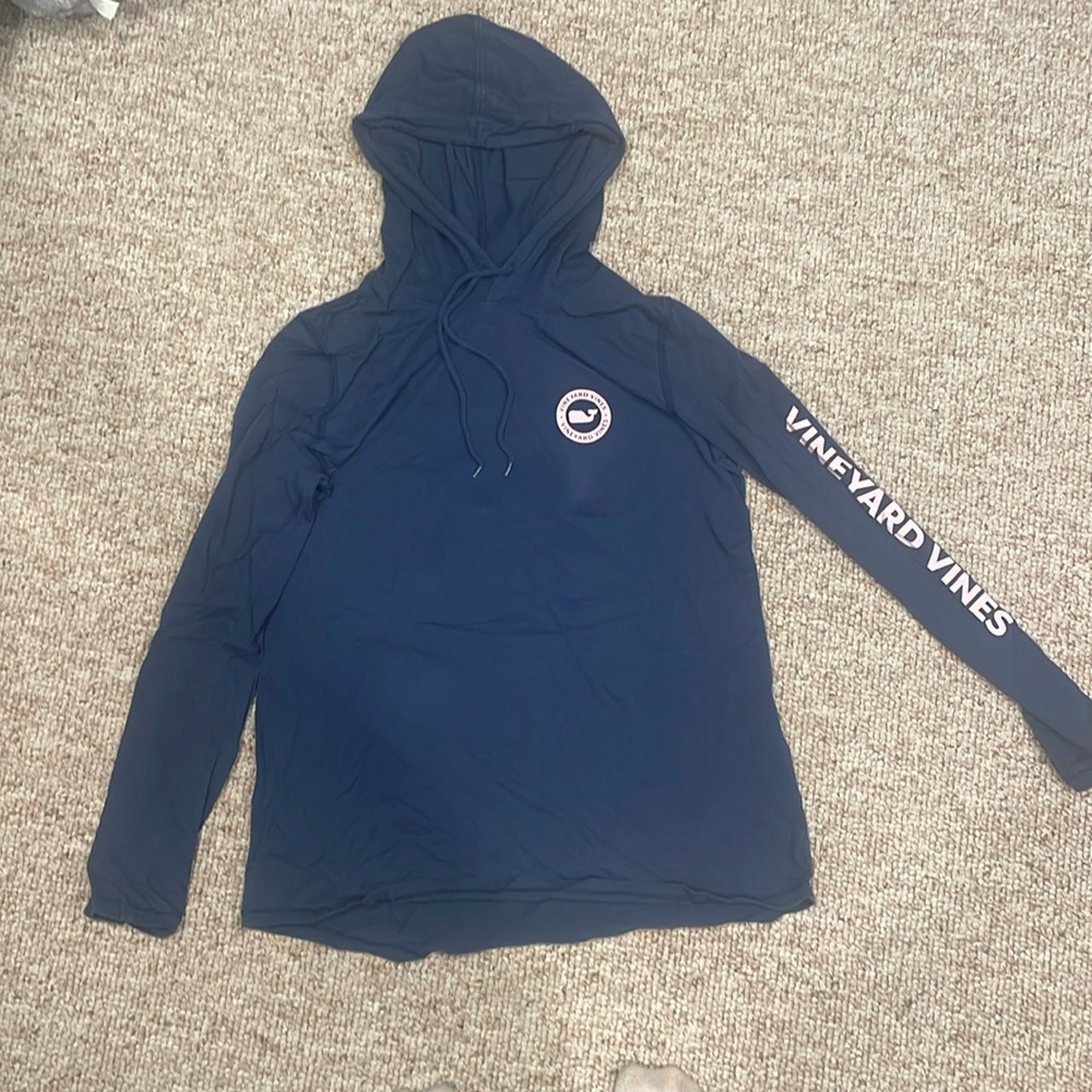Vineyard vines women’s size small lightweight sweatshirt hoodie